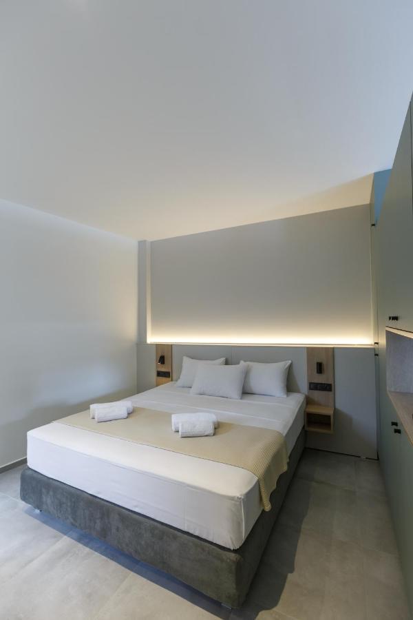 Studio W/King Size Bed Near The Heart Of Kalamata Exterior photo